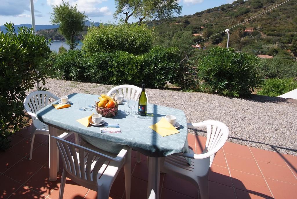 Casa Vacanze Dino Apartment Capoliveri  Exterior photo